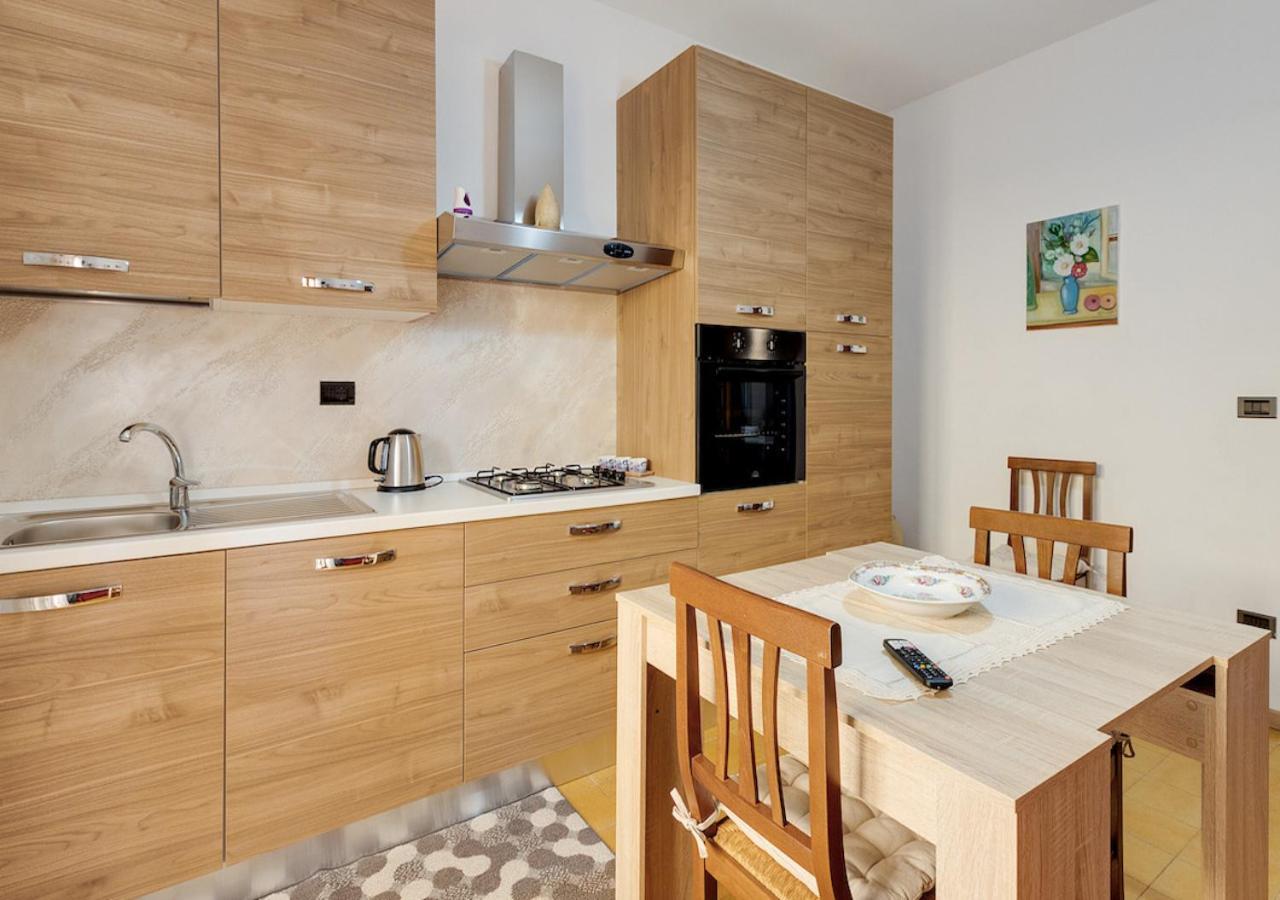 Appartamento Casa Vostra Bosa Eksteriør billede
